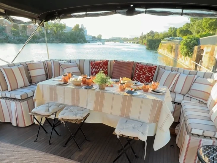 Boat rental marine corp Trawler 14 in Seville on Samboat