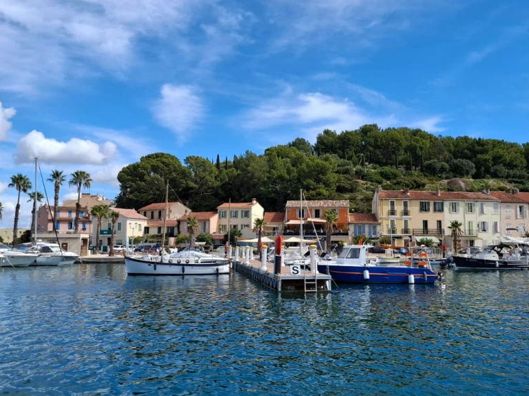 Jeanneau Rush in France on SamBoat