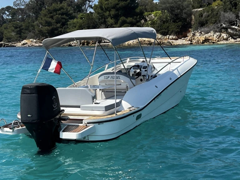 Yacht charter Mandelieu-la-Napoule cheap Libra open