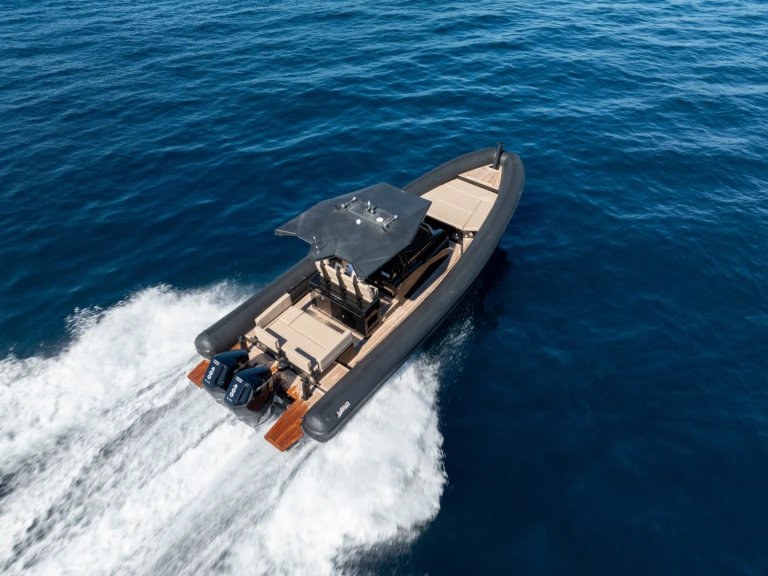 Rent a Sea Water SEA WATER 320 Cogolin
