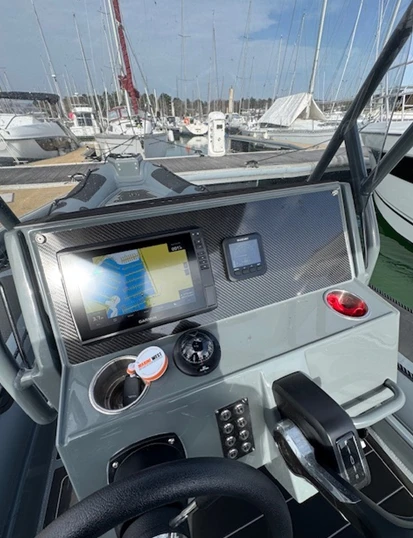 Highfield Highfield Sport 760 charter bareboat or captained in  La Forêt-Fouesnant
