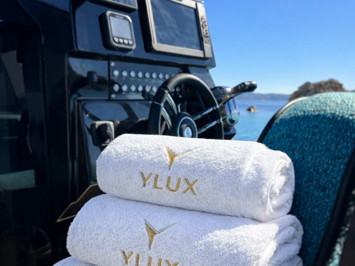Custom spargi in La Maddalena on SamBoat