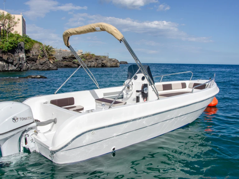 Rent a cosiver Charro 555 Catania