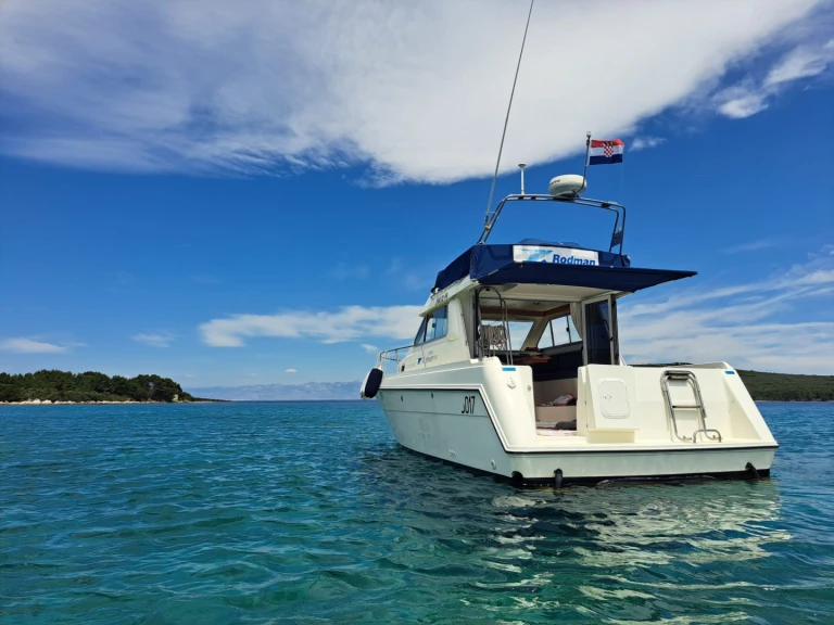 Rodman Rodman 970 Fly Bridge charter bareboat or captained in  World