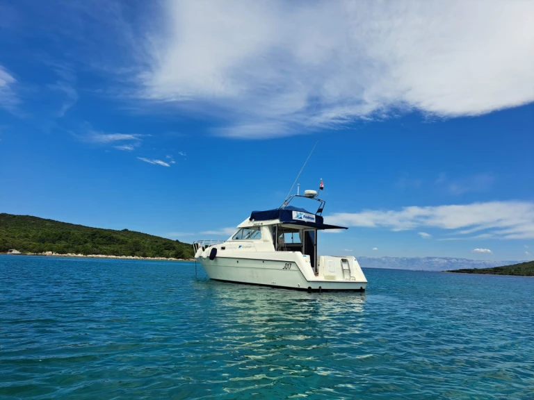 Yacht charter World cheap Rodman 970 Fly Bridge