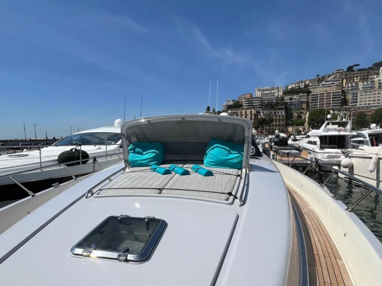 Rent a Riva riva ego 68 Naples