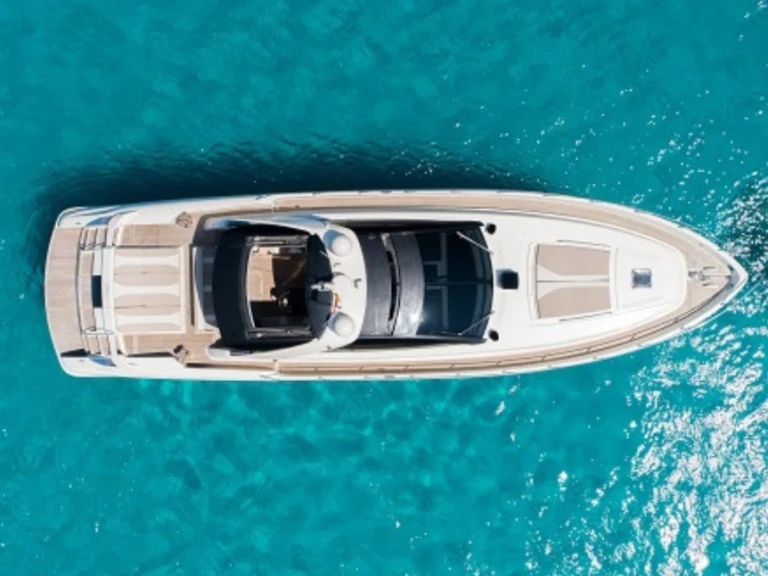 Bareboat Rental Luxury Yacht Riva with a boat licence