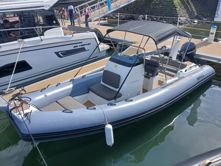 Rent a Brig Eagle 6.7 Sanguinet