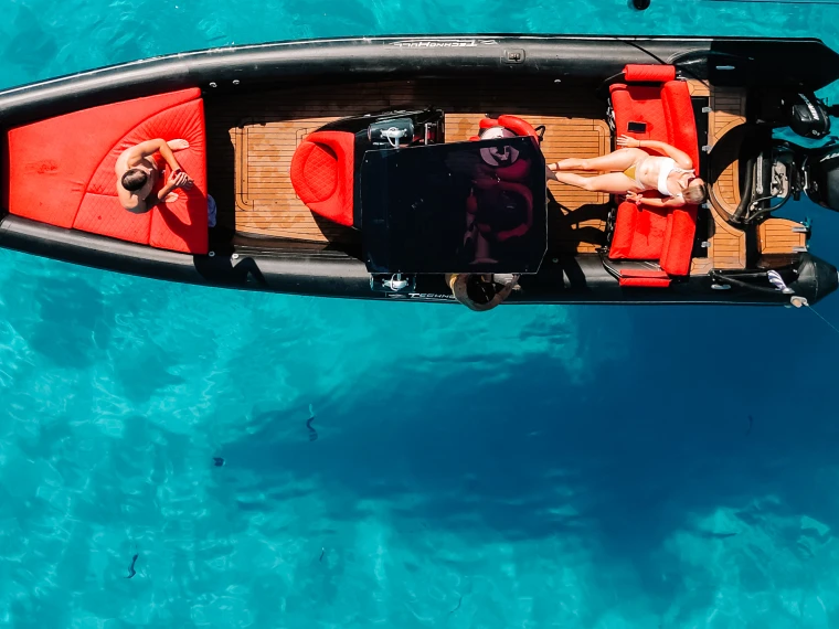 Rent a Technohull 888 Préveza