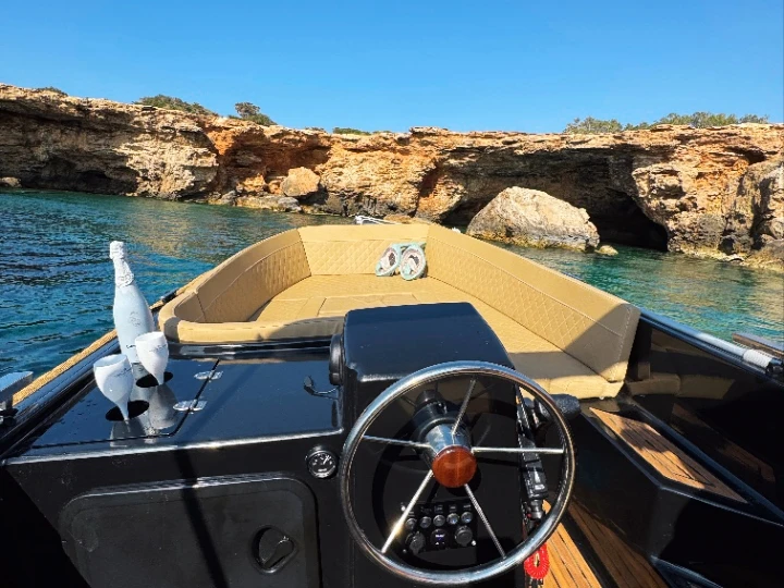 Rent a Silent Yachts 525 Sant Antoni de Portmany