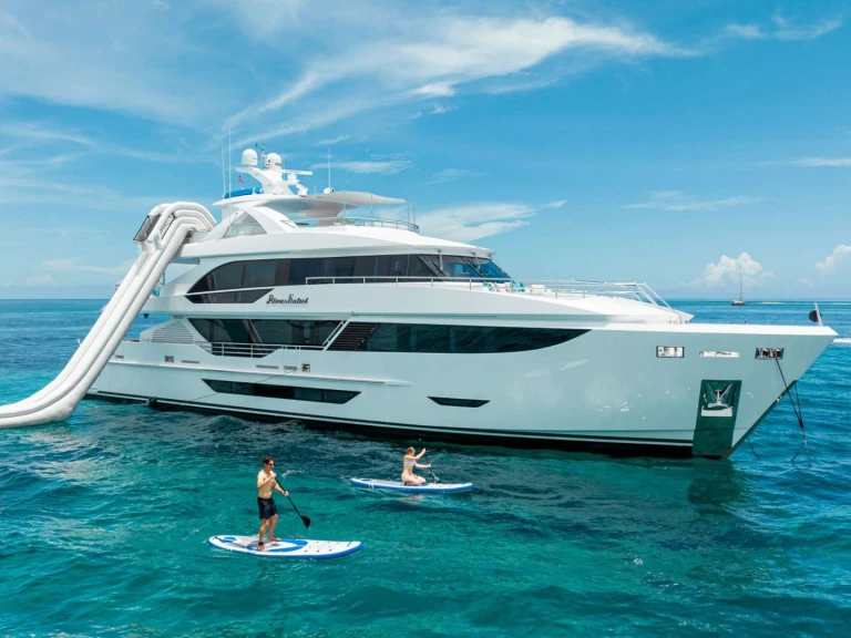 Luxury Yacht rental in Nassau - Hargrave ROMEO FOXTROT