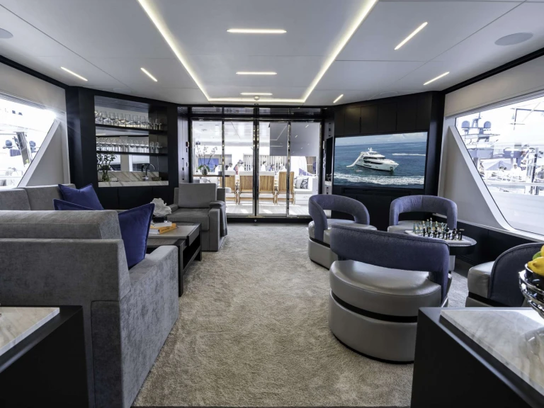 Luxury Yacht rental with or without captain Hargrave Nassau