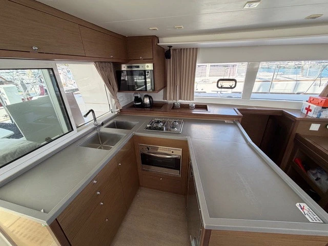 Catamaran for rent Sukošan at the best price