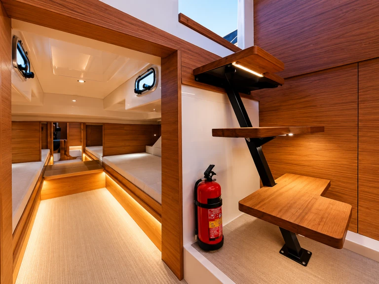 Boat rental De Antonio D34 in Porto-Vecchio on Samboat