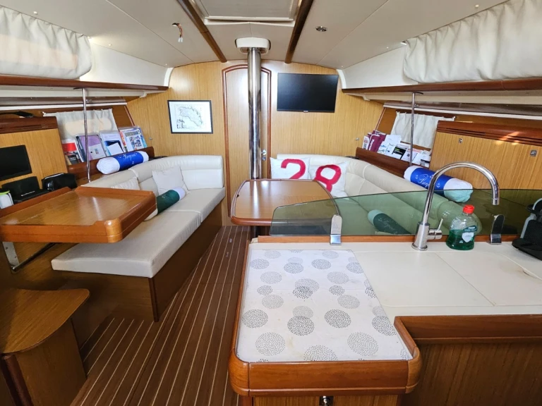 Rent a Jeanneau Sun Odyssey 39i Performance Spain