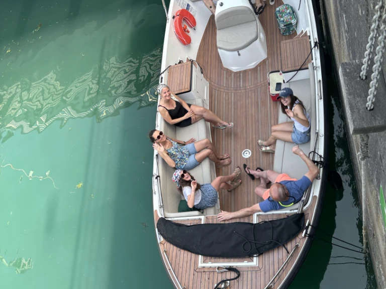 Maxima 750 flying lounge in Dinard on SamBoat