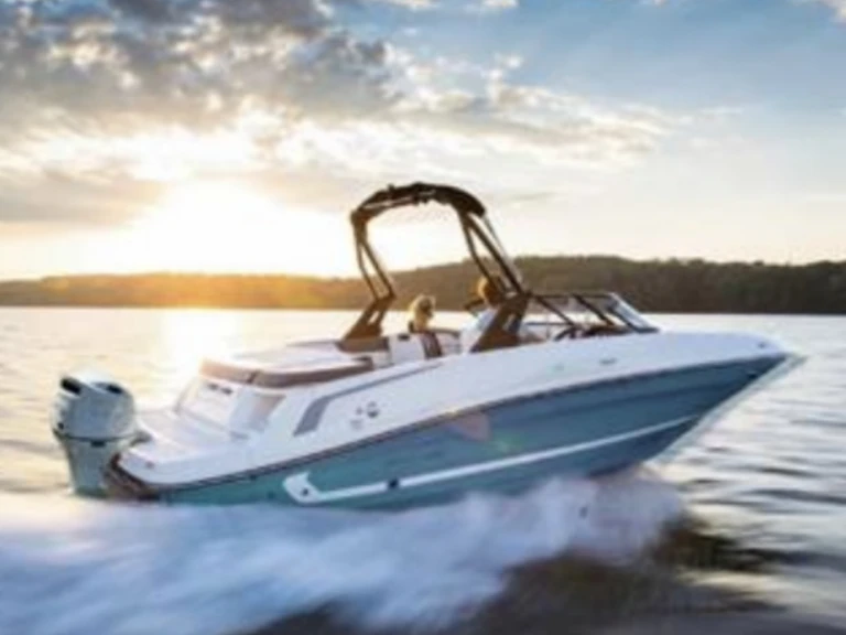 Rent a Bayliner VR5 Aix-les-Bains