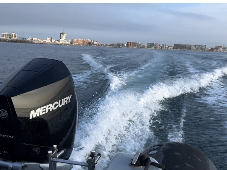 RIB for rent Palavas-les-Flots at the best price