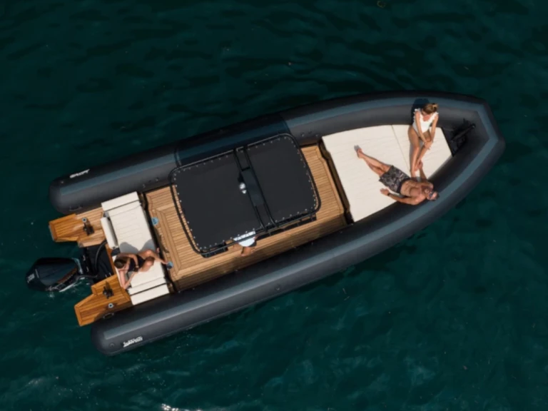 Boat rental Sea Water Sea Water Phantom 260 in Grand Piquey on Samboat