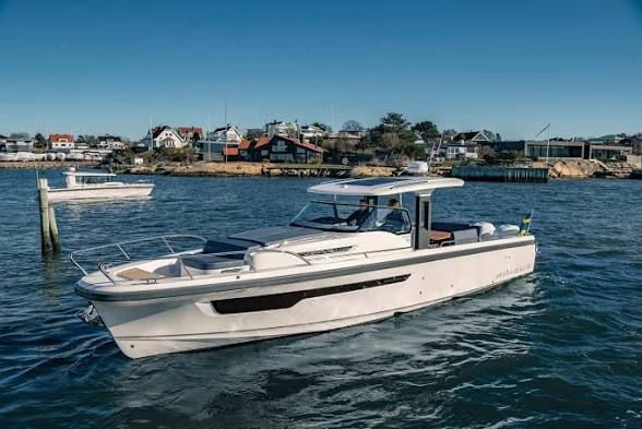 Nimbus T11 charter bareboat or captained in  West Palm Beach