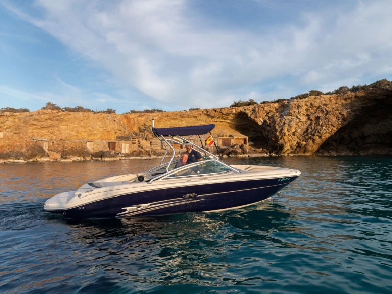 Motorboat for rent Sant Antoni de Portmany at the best price