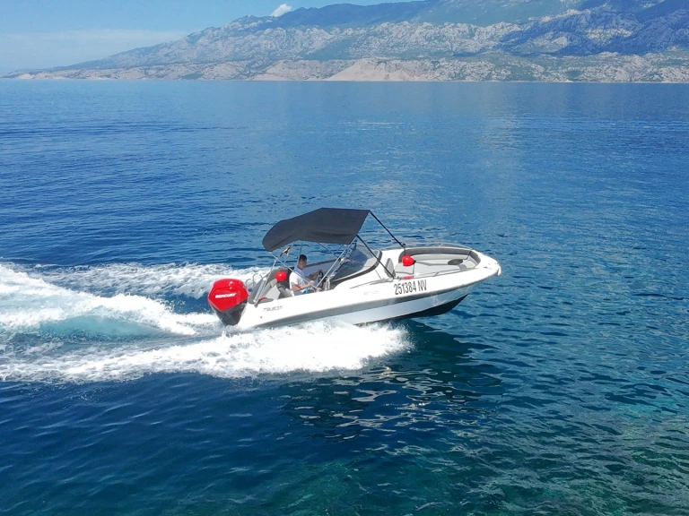 Rent a Galia 520 Open Novalja