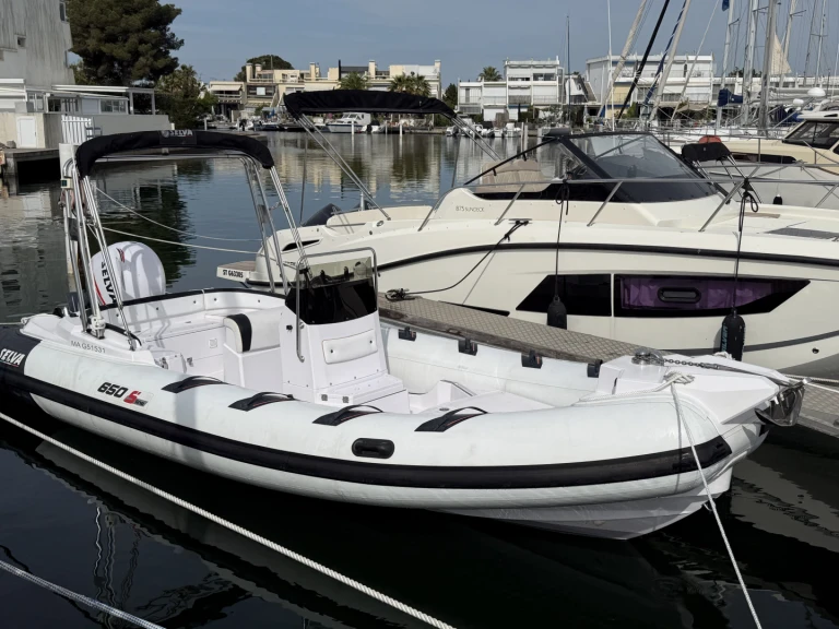 Rent a Selva Selva d 650 family France