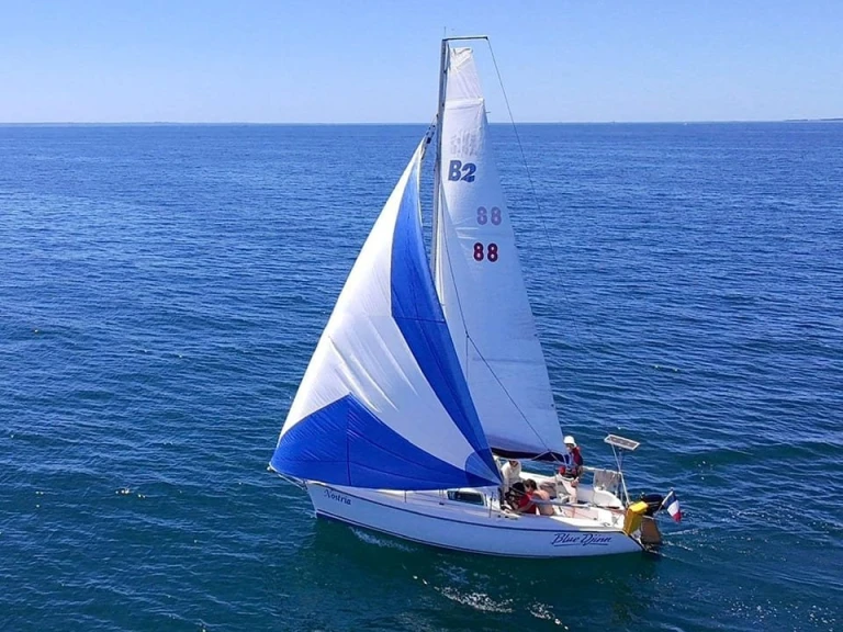 Sailboat rental in Pyla sur Mer - B2 Marine Blue Djinn