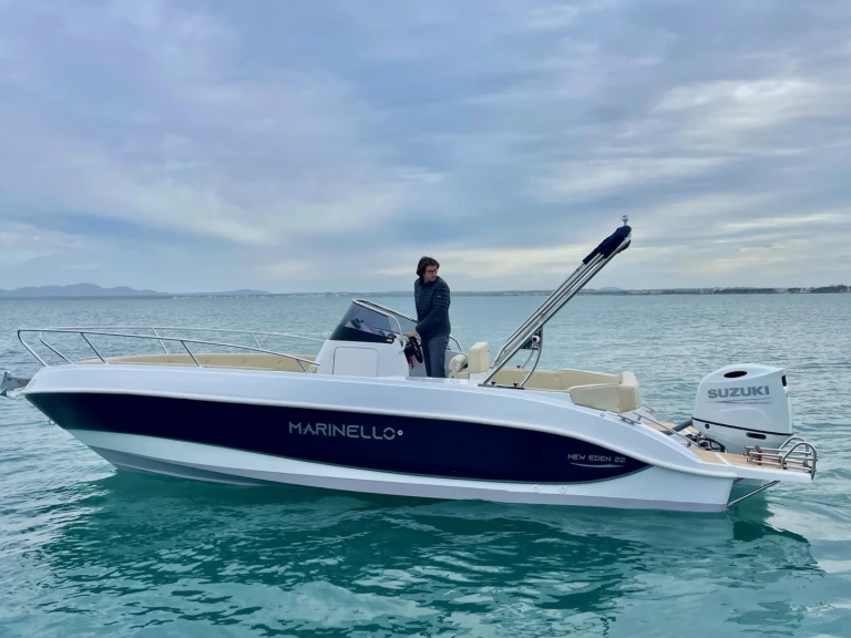 Motorboat rental in Port d'Alcudia - Marinello Eden 22