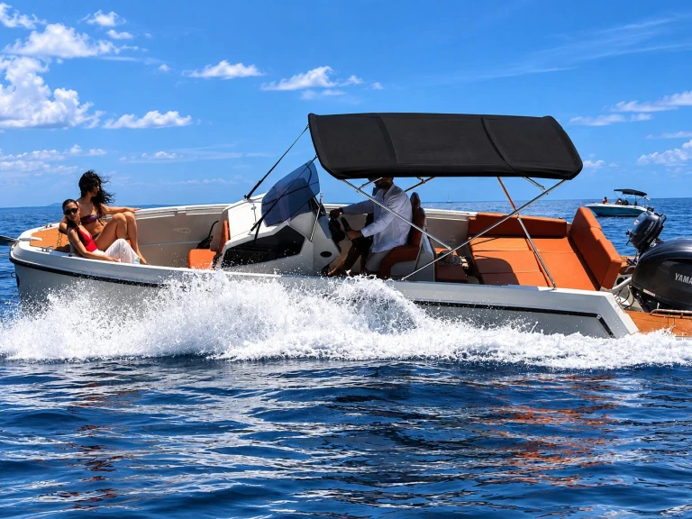Boat rental Protagon Space 25 in Zakynthos on Samboat