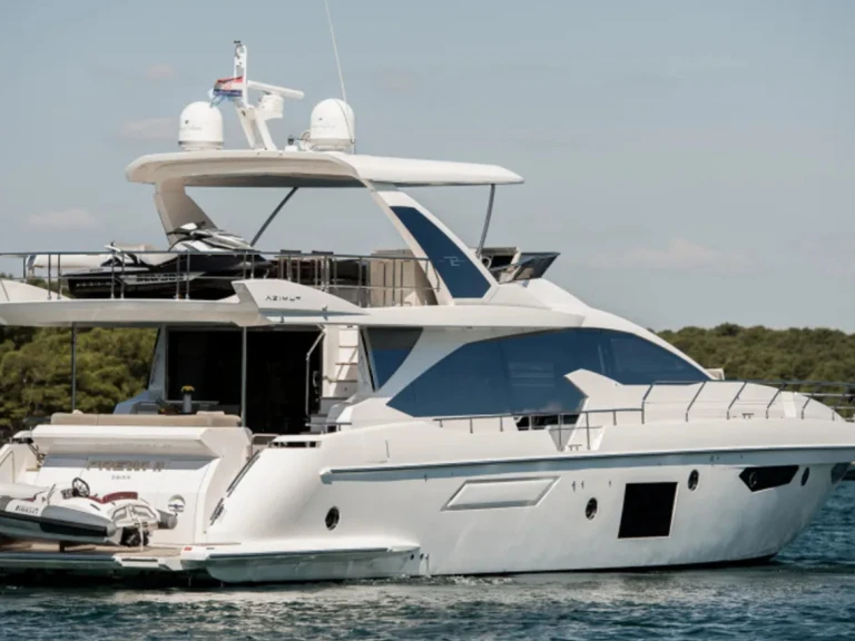 Luxury Yacht for rent Trogir at the best price