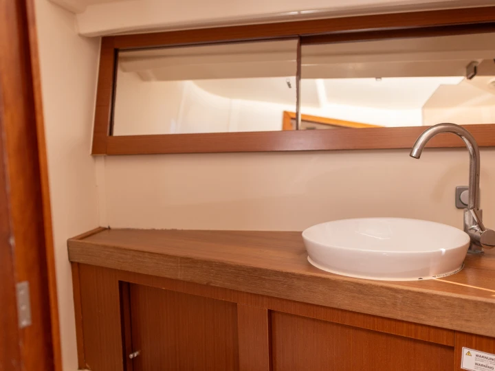 Yacht charter Port de Pollença cheap Hanse 415