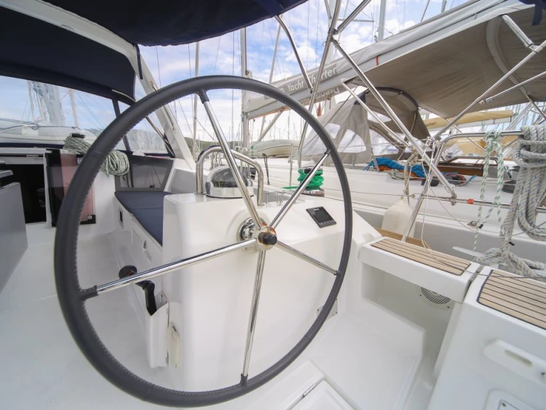 Bénéteau Oceanis 45 charter bareboat or captained in  Bas du Fort