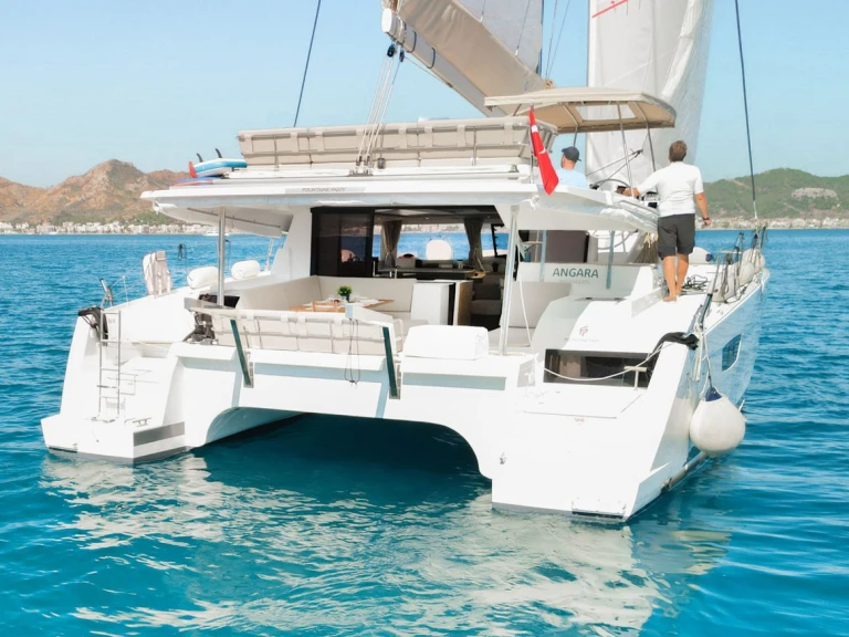 Fountaine Pajot Tanna 47 in Marmaris on SamBoat