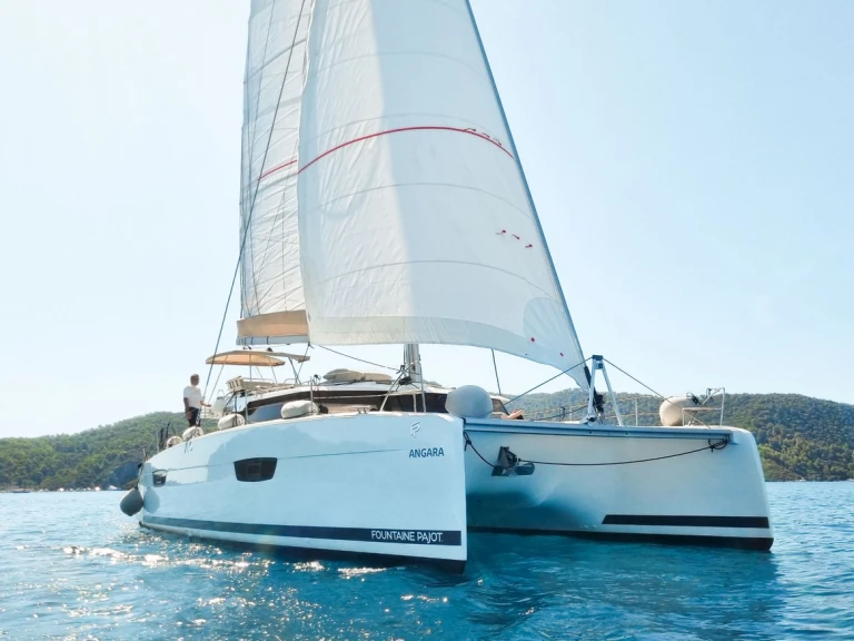 Rent a Fountaine Pajot Tanna 47 Marmaris