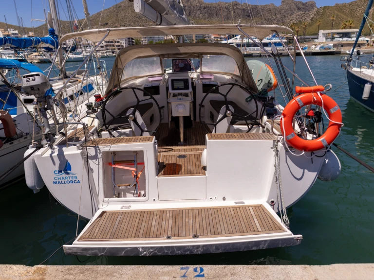 Sailboat for rent Port de Pollença at the best price