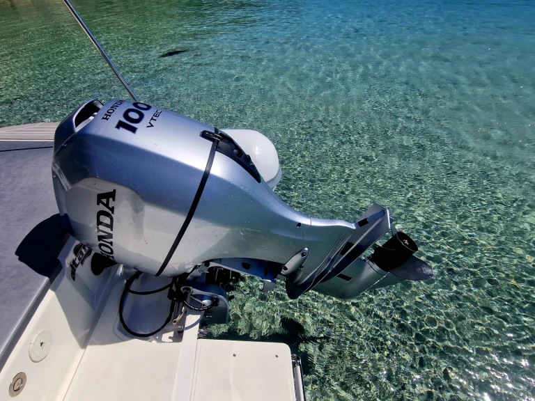 Boat rental 4XC HA20 in Saint-Florent on Samboat