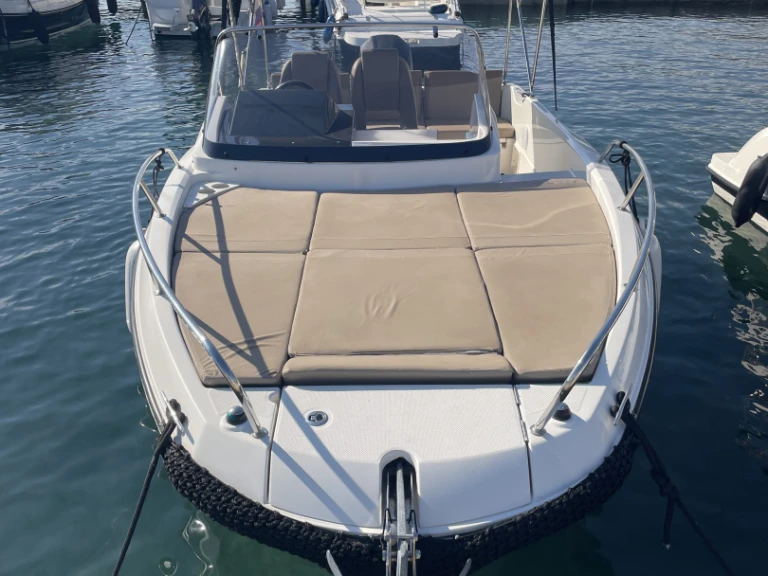 Yacht charter Rab cheap Activ 675 Sundeck