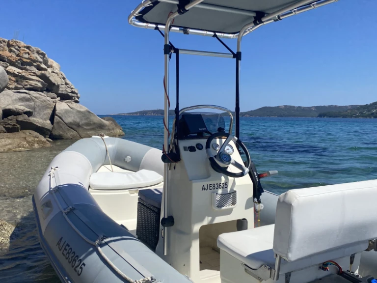 Boat rental Bombard Ribster 500 in Porto-Vecchio on Samboat