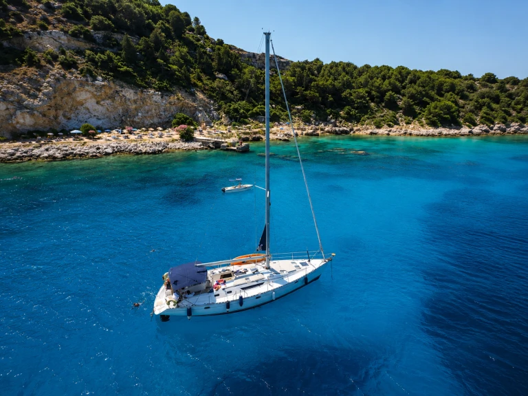 Boat rental Jeanneau Sun Odyssey 47 in Rhodes (City) on Samboat