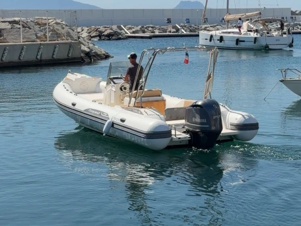 RIB for rent Port Fréjus at the best price