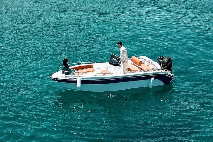Motorboat for rent Rhodes (City) at the best price