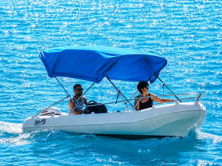 Yacht charter France cheap whaly 435