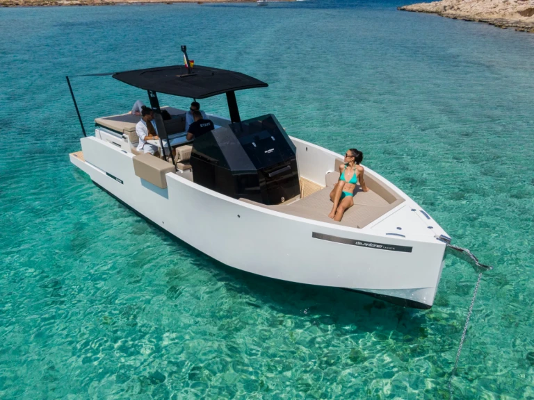 Rent a De Antonio 28 Palma de Mallorca
