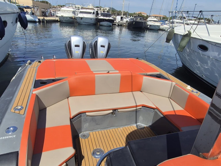 RIB for rent Hyères at the best price