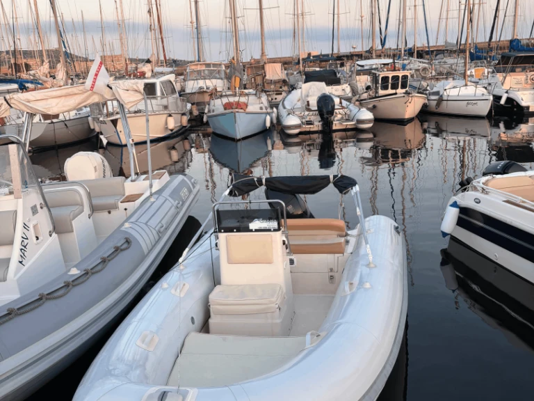 RIB rental in Cagliari - Bsc Classic 