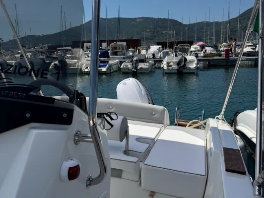 Motorboat rental in La Spezia - Trimarchi Trimarchi 57 S day