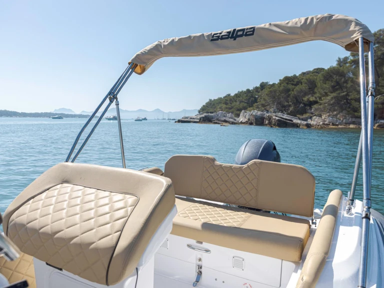 RIB rental in Mandelieu-la-Napoule - Salpa Salpa Soleil 18