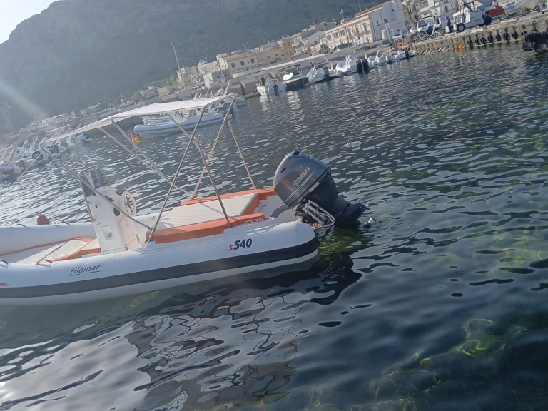 Yacht charter Isola delle Femmine cheap Bwa 4.80