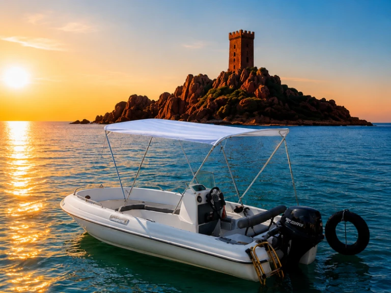 Rent a Jeanneau Cap Camarat 515 Saint-Raphaël
